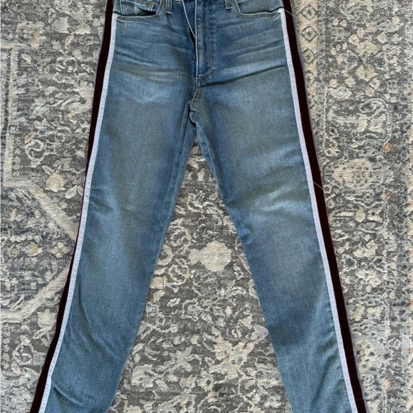 Bundle of pants and denim - Picture 3 of 10